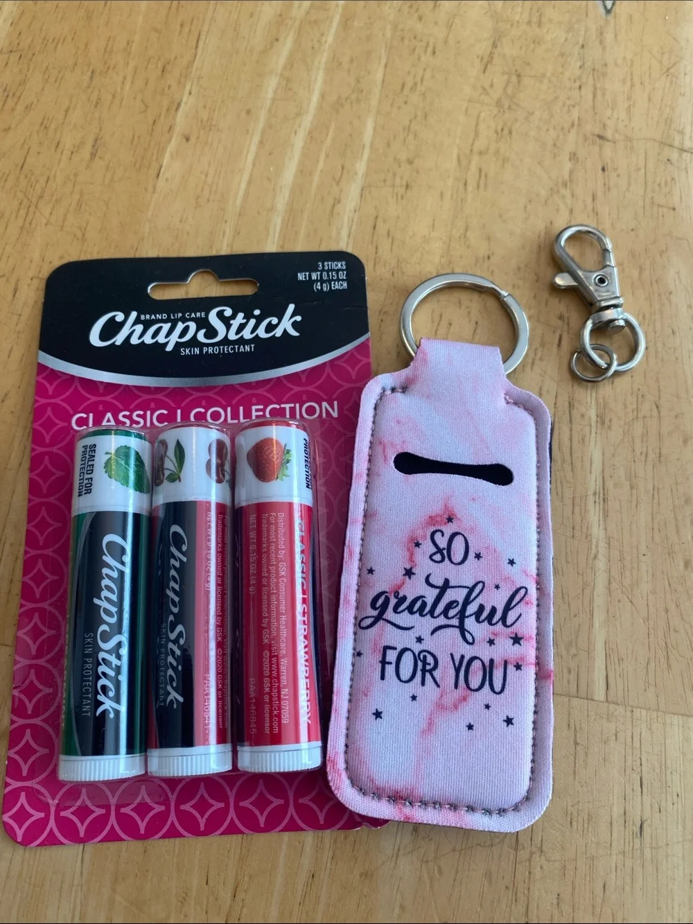 Classic Chapstick Lip Balm 3-Pack w Pink Keychain Holder & bag charm converter